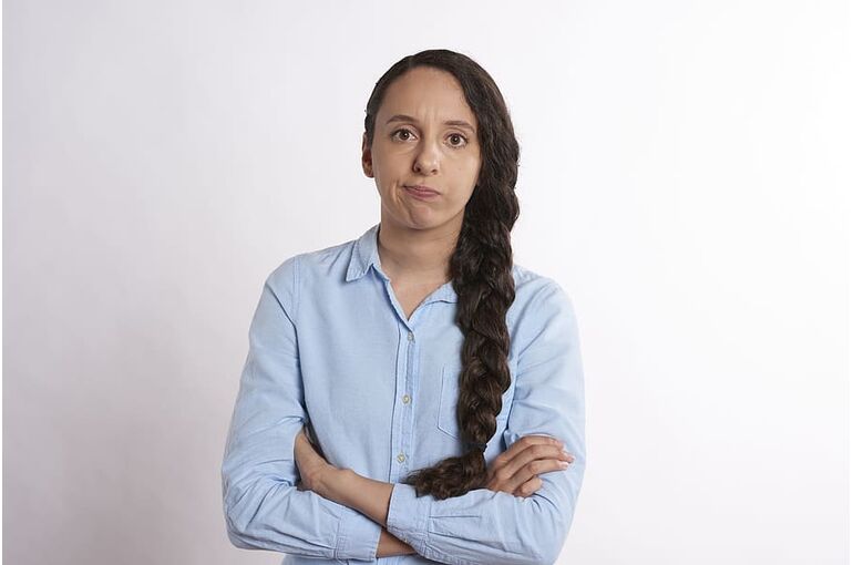frustrated-annoyed-person-woman