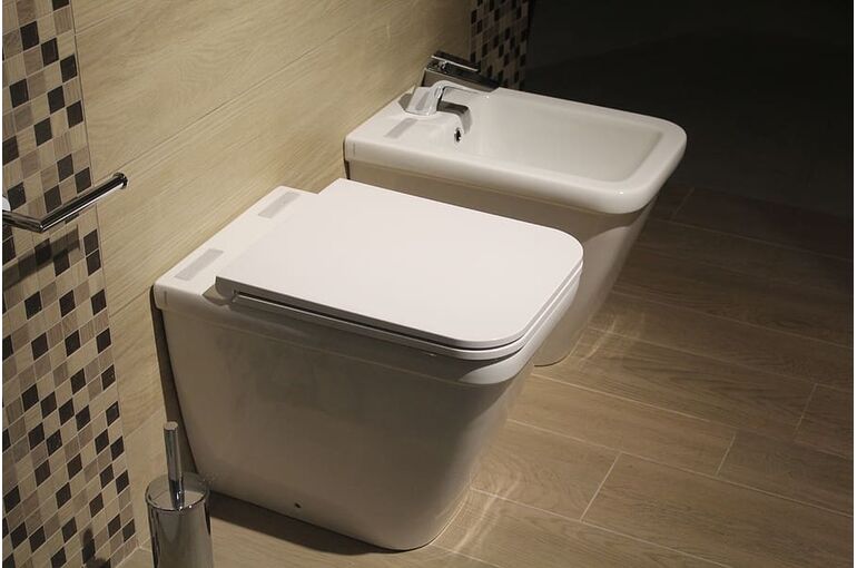 wc-bidet-vater-toilet