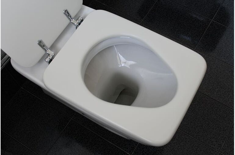 wc-bathroom-toilet-ceramics-hygiene-discharge